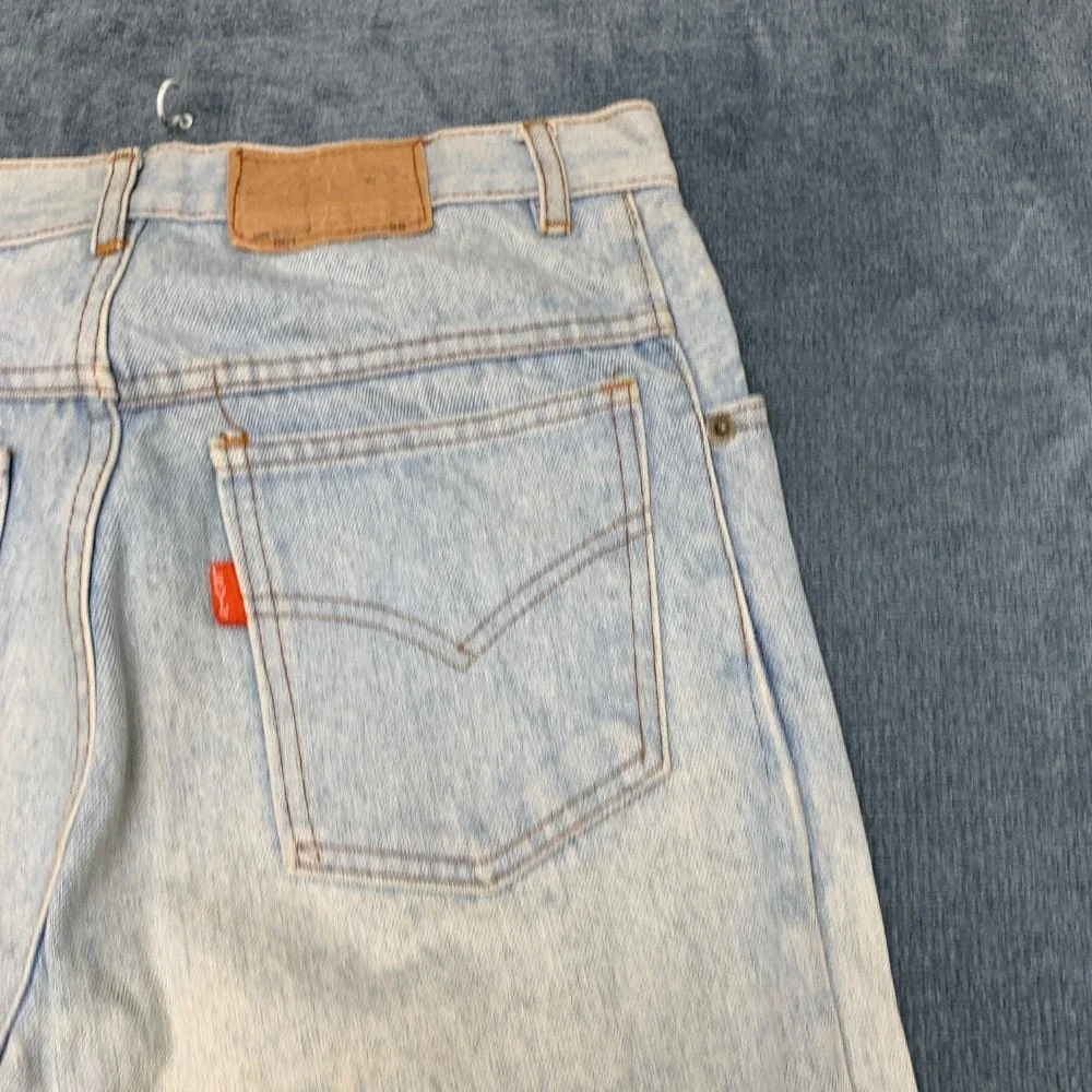 Vintage Levi's 501 Jeans Mens 29x36 Blue Denim Mid Rise Light Wash Streetwear